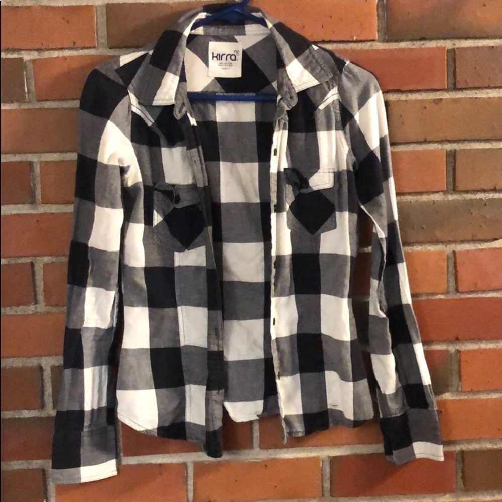Black and white flannel from Pac Sun ❤️